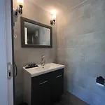 Hotel Beyaz Inci Palamut Buku
