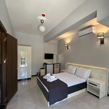 מלון Beyaz Inci *