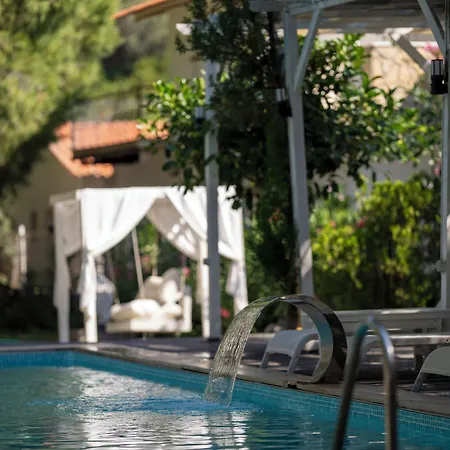 Hotel Beyaz Inci Palamutbükü